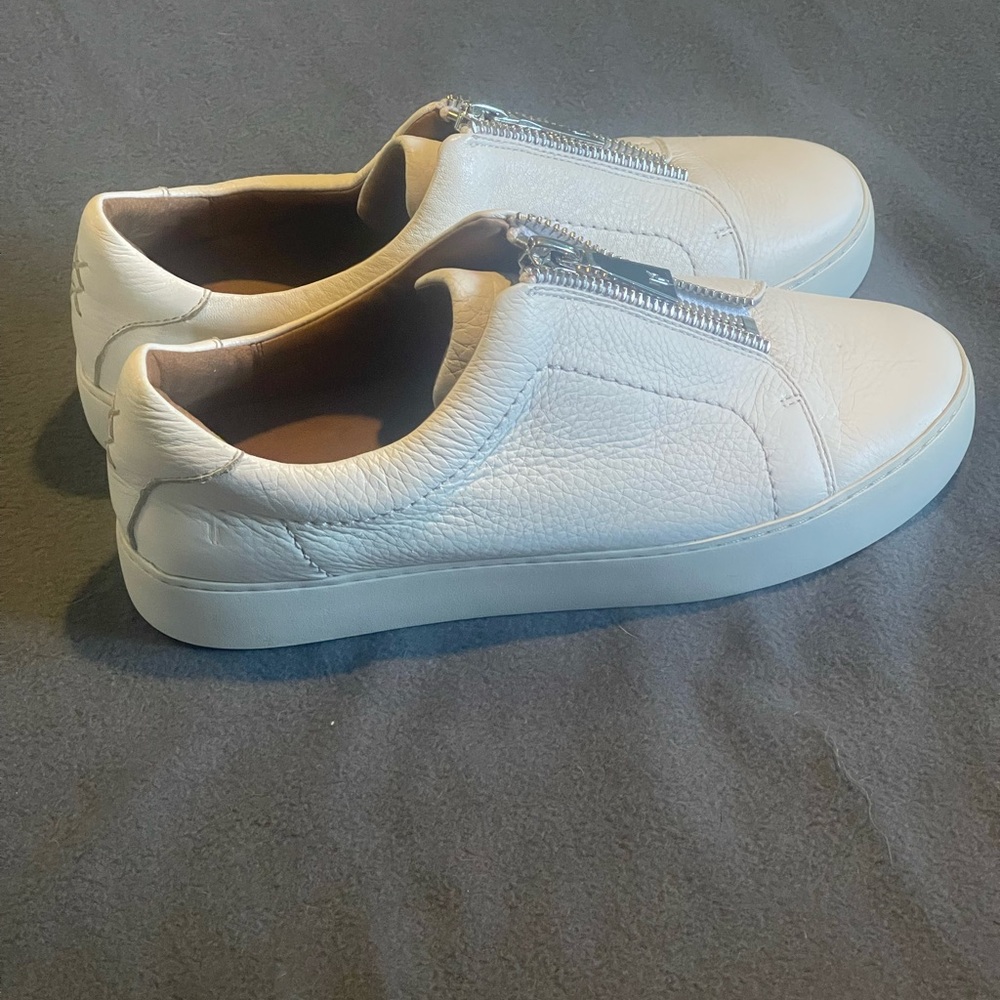 Frye White Leather Sneakers with Zipper womens 10 pre-owned condition